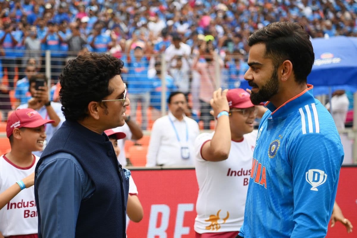 सचिन तेंदुलकर ने वर्ल्ड कप फाइनल से पहले विराट कोहली को दिया सरप्राइज गिफ्ट, देखें तस्वीरें
