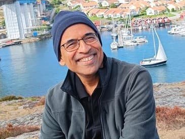 World Cup: शुभमन गिल के बाद अब हर्षा भोगले हुए डेंगू के शिकार, ट्वीट करके दी अपनी तबीयत की जानकारी