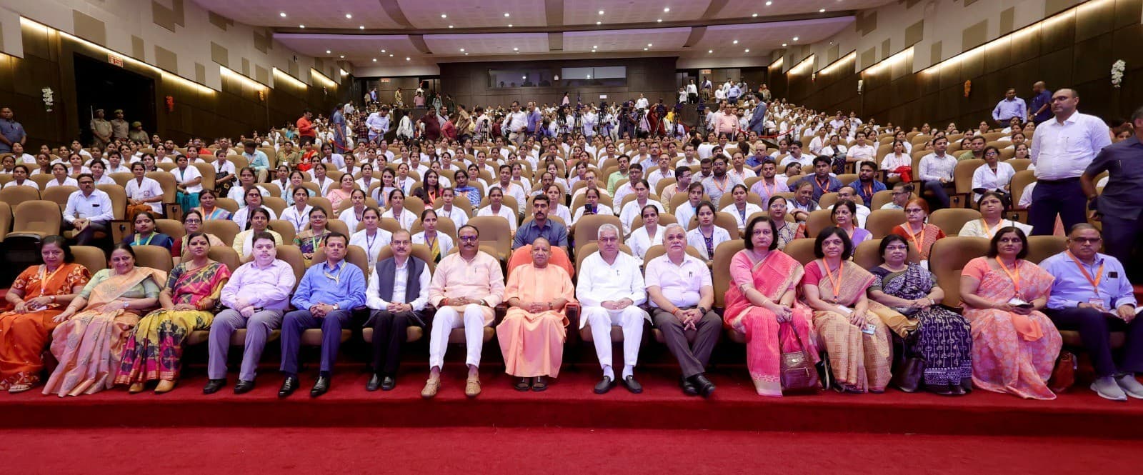 नियुक्ति पत्र मिला तो खुशी का नहीं रहा ठिकाना, नवचयनित अभ्यर्थियों ने निष्ठा-प्रतिष्ठा का गाया ' तराना '