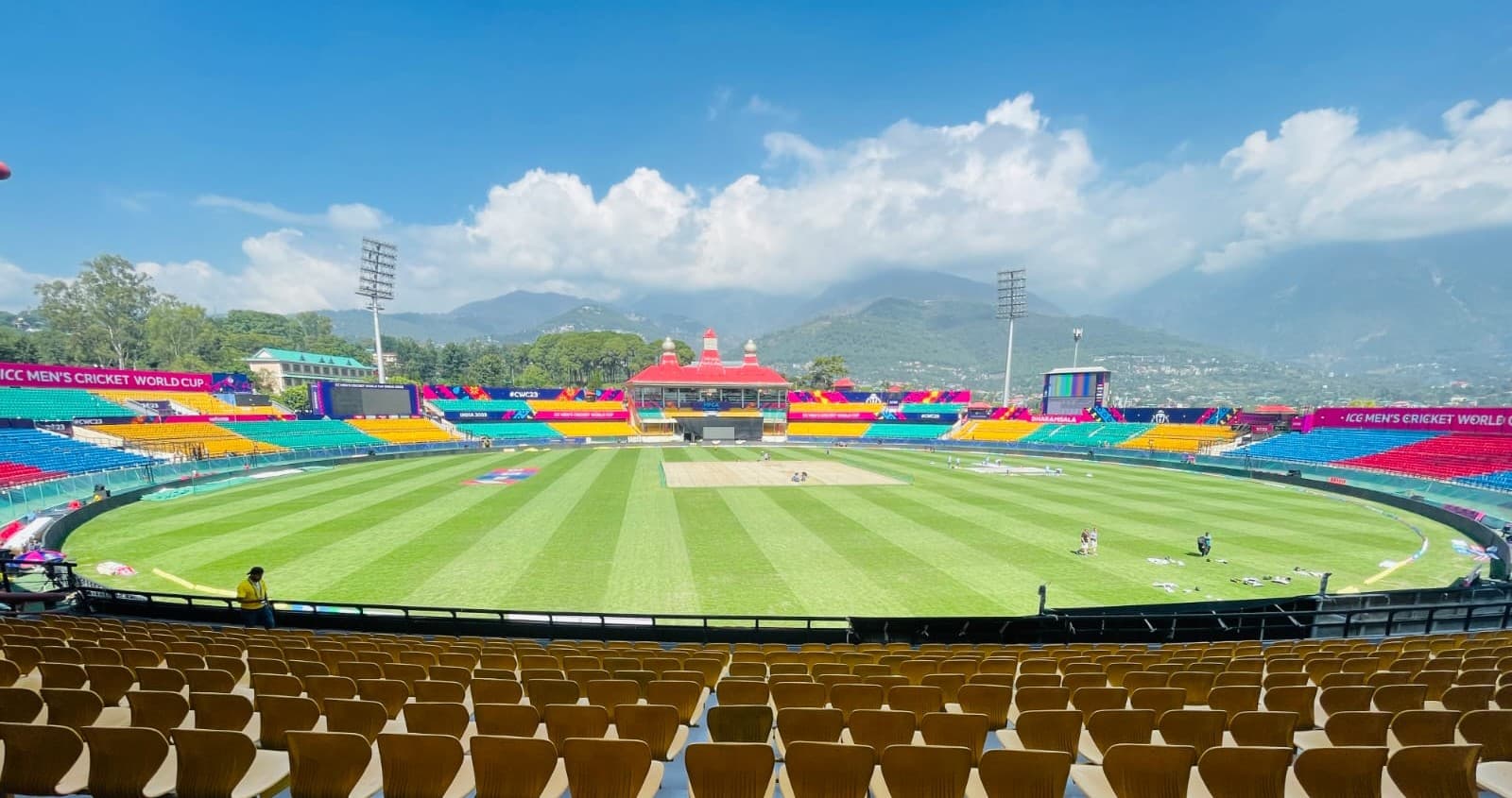 World Cup: जानें इंग्लैंड बनाम बांग्लादेश मैच के दौरान मौसम का मिजाज, पिच रिपोर्ट