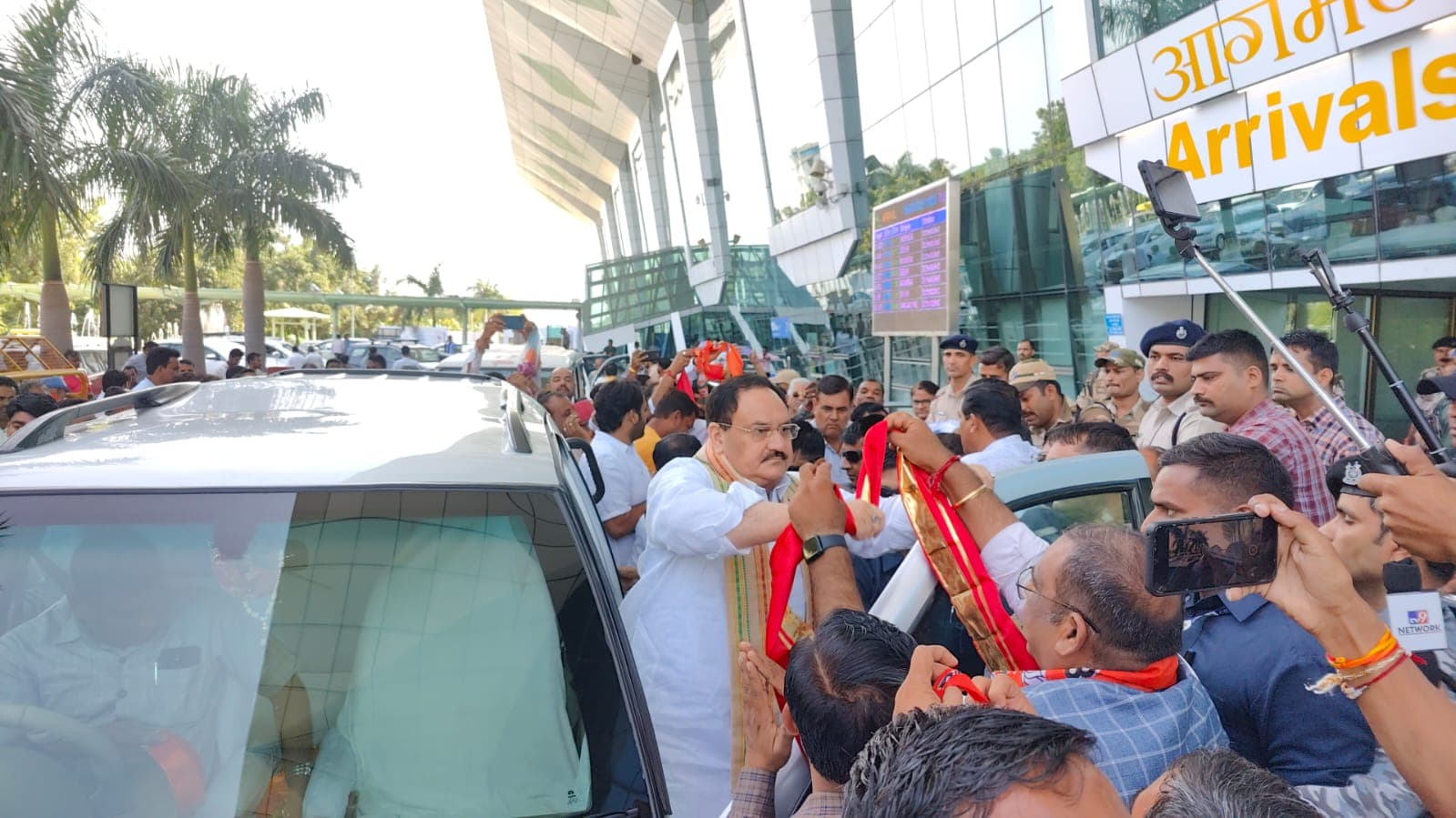 Rajasthan Election 2023 : जे पी नड्डा पहुंचे राजस्थान, कांग्रेस ने कहा- बीजेपी में अभी चल रहा है  सफाई अभियान