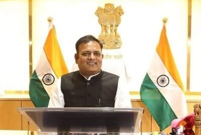 अरविंद केजरीवाल के एक और मंत्री के ठिकानों पर ईडी की छापेमारी, जानें कौन हैं  मंत्री राज कुमार आनंद