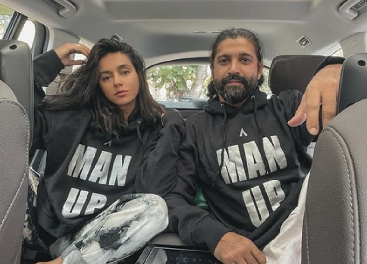 फरहान अख्तर और शिबानी दांडेकर इस दिन करेंगे शादी, जानिए वेडिंग वेन्यू से लेकर आउटफिट तक सब