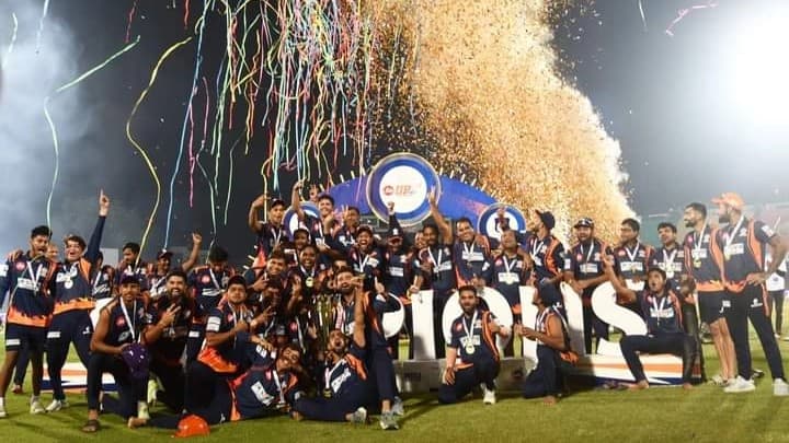 UP T20 League Final: काशी रुद्रास ने मेरठ मेवरिक्स के खिलाफ 7 विकेट से जीता मैच, पहले सीजन की बनी चैंपियन