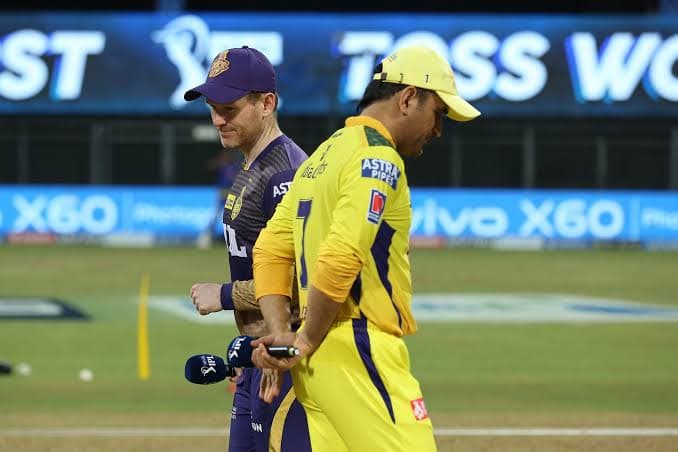 IPL 2021: इस दिग्गज खिलाड़ी को फाइनल से बाहर का रास्ता दिखाएंगे धोनी! ऐसी हो सकती है दोनों टीमों की प्लेइंग-11