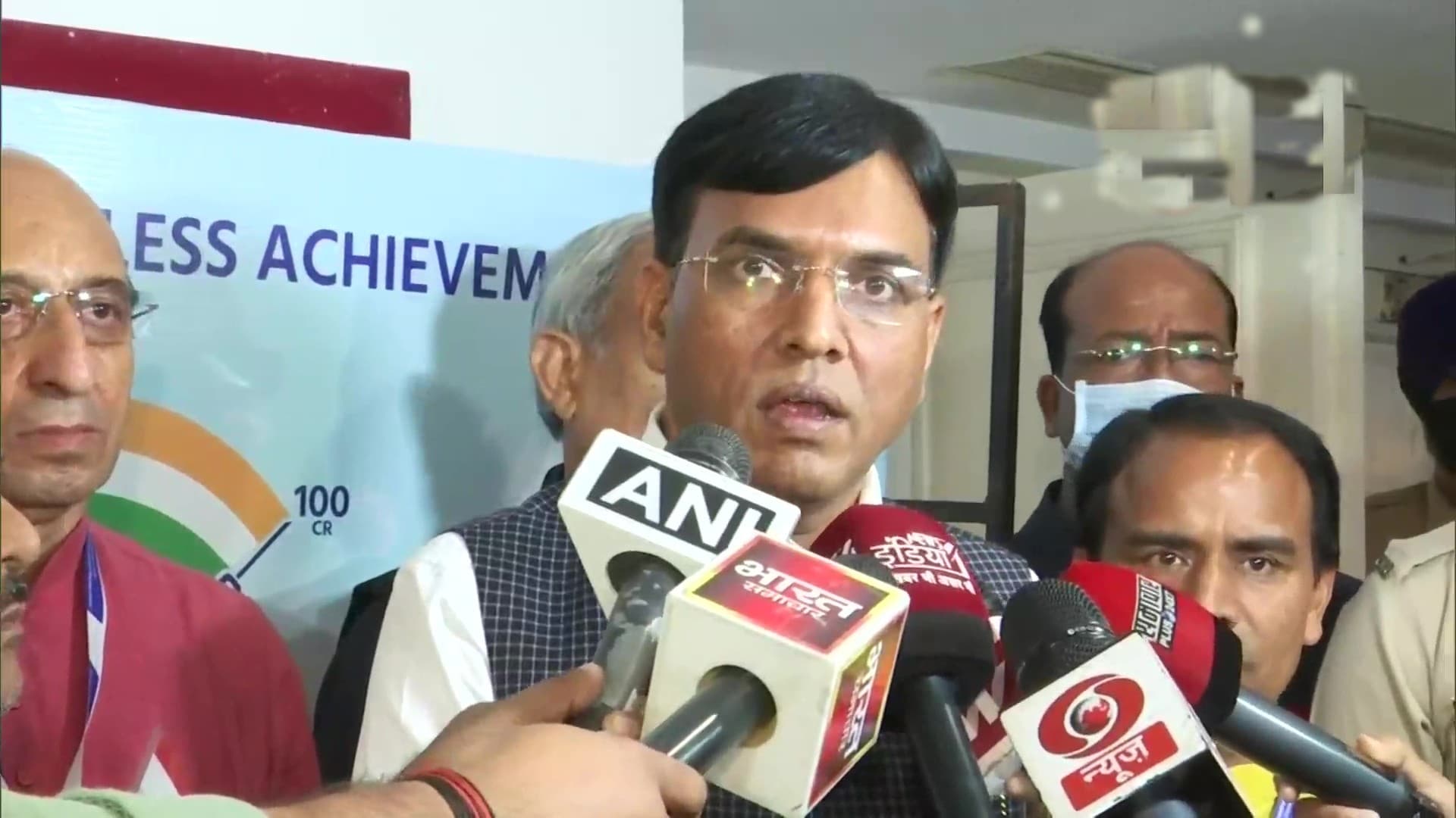 सरकार लाॅन्च करेगी 'हर घर दस्तक' अभियान, दिल्ली में 90 % लोगों में कोरोना वायरस के खिलाफ एंटीबाॅडी