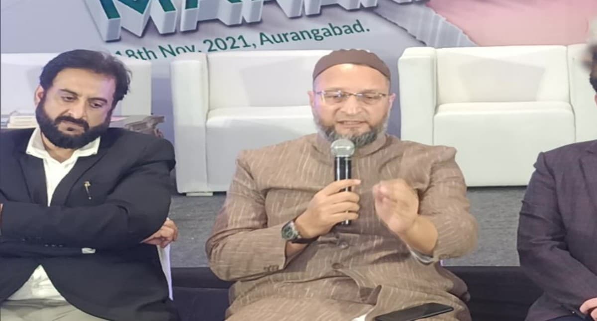 असदुद्दीन ओवैसी ने मुसलमानों के लिए मांगा आरक्षण, कहा- सामाजिक-शैक्षणिक रूप से पिछड़े हैं,फिर भी ये अन्याय...