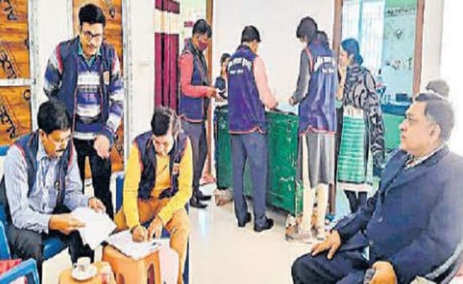 Bihar News: शराब के काले कारोबार से थानेदार मालामाल, माफियाओं से सांठगांठ कर कमाए करोड़ों, किये गये निलंबित