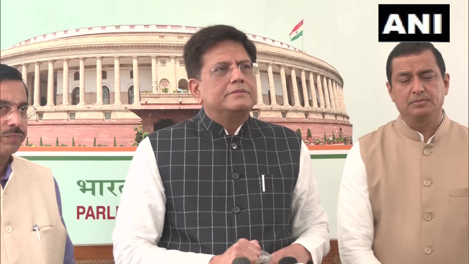 केंद्रीय मंत्री पीयूष गोयल ने विपक्ष को बताया मुद्दाविहीन, कहा- 12 निलंबित सांसदों को मांगनी चाहिए माफी