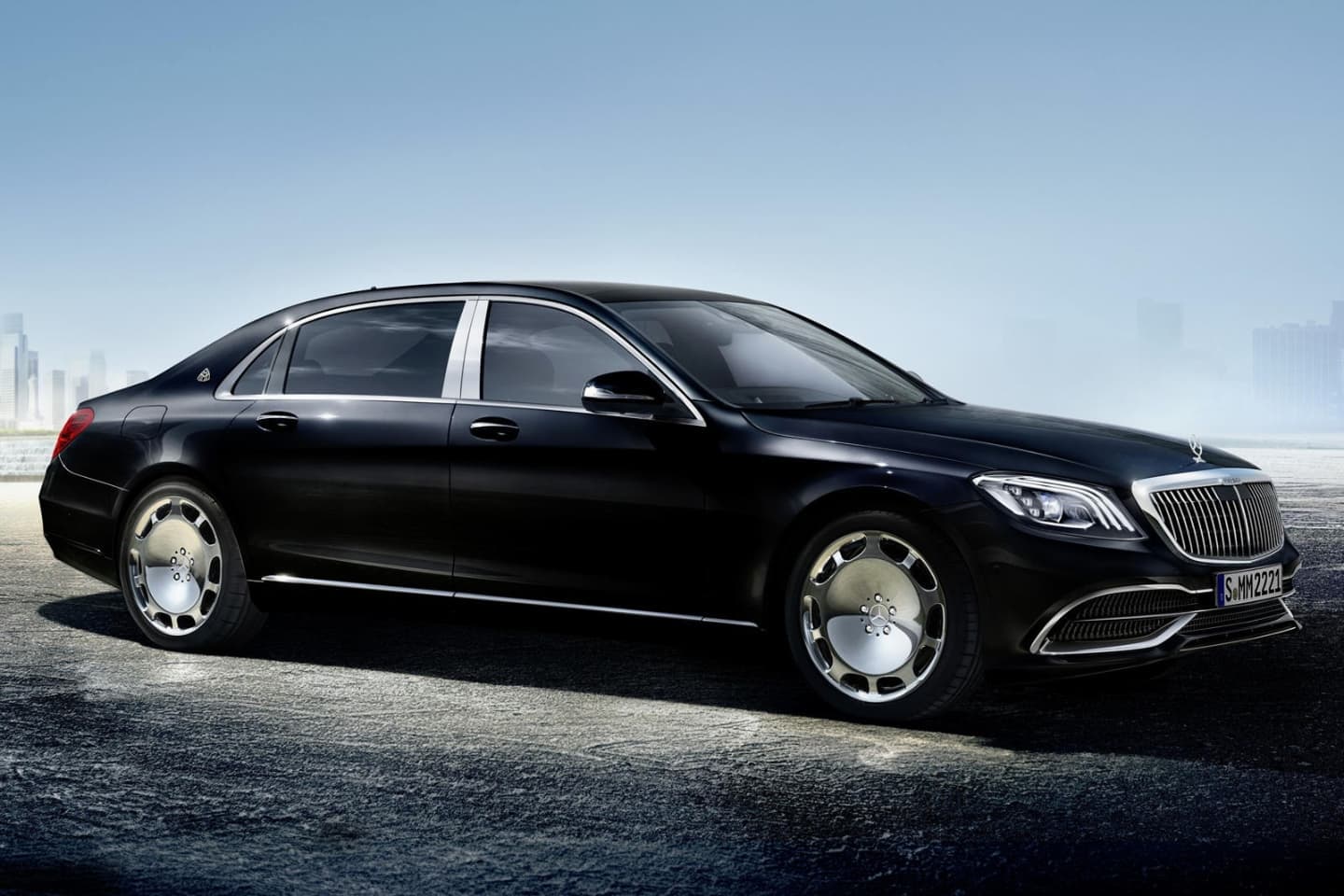 PM मोदी की सुरक्षा में नई मर्सिडीज, बम और धमाके भी रहेंगे बेअसर, कीमत सुन होगी हैरानी