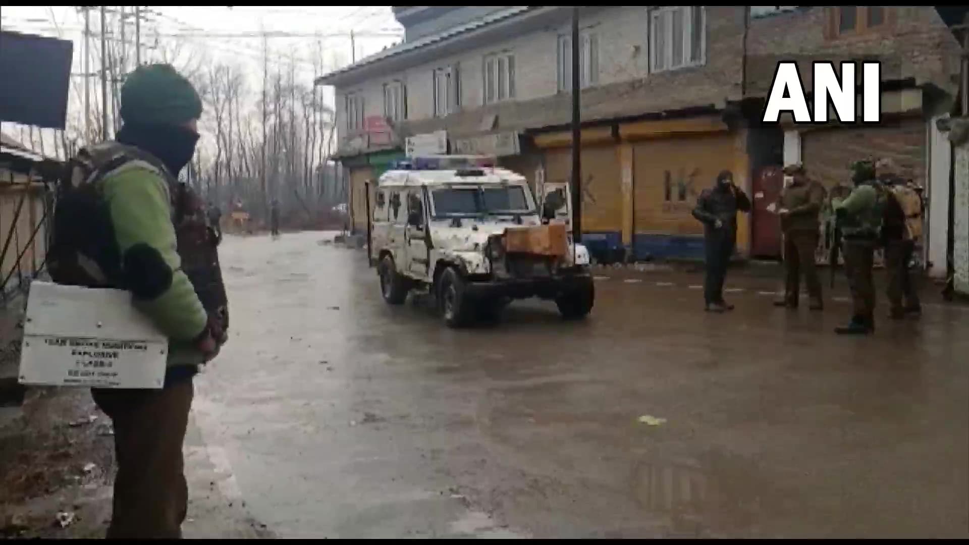 जम्मू कश्मीर के बडगाम में मुठभेड़ के दौरान जैश-ए-मोहम्मद के तीन आतंकी ढेर, विस्फोटक सामग्री बरामद