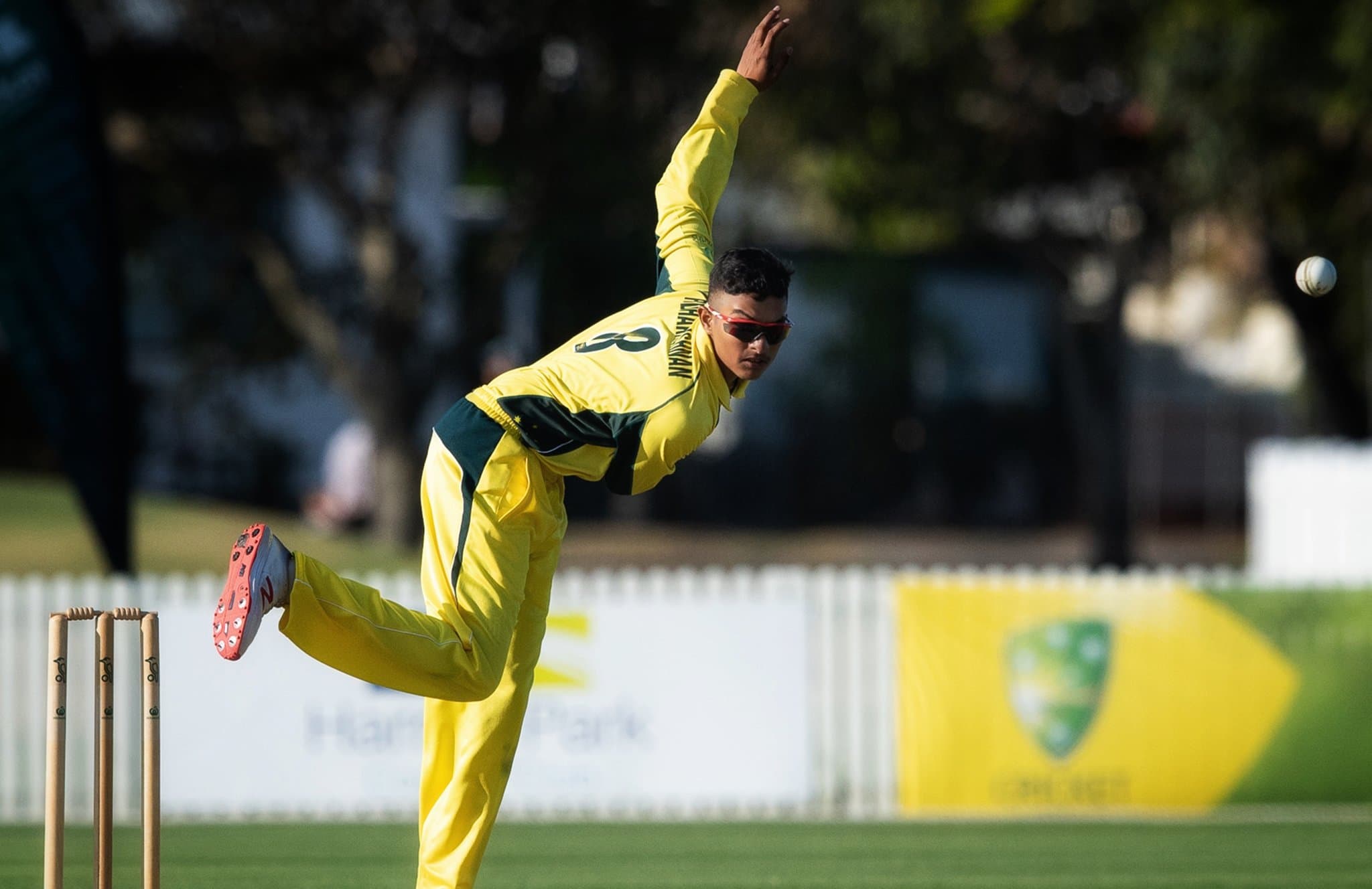 चेन्नई में जन्में ऑस्ट्रेलिया के ऑलराउंडर निवेथन राधाकृष्णन ने वर्ल्ड कप के पहले ही मैच में मचाया धमाल