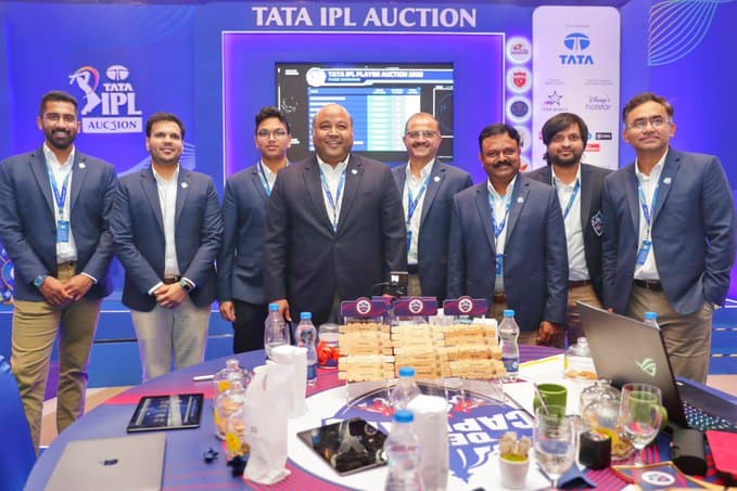 IPL Auction 2022: ऋषभ पंत की अगुवाई में इन खिलाड़ियों से सजी है दिल्ली कैपिटल्स, प्लेयर्स लिस्ट और सैलरी