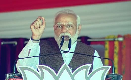 UP Election 2022: इस बार किसकी होली होगी सबसे रंगीन? फतेहपुर में PM मोदी ने दिया सवाल का जवाब