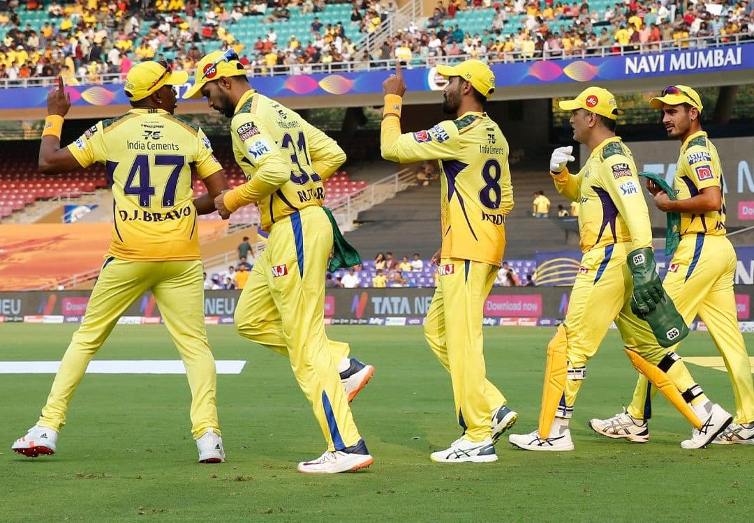 IPL 2022: रवींद्र जडेजा नहीं, एमएस धोनी के बाद सीएसके के कप्तान के लिए रवि शास्त्री को यह खिलाड़ी है पसंद
