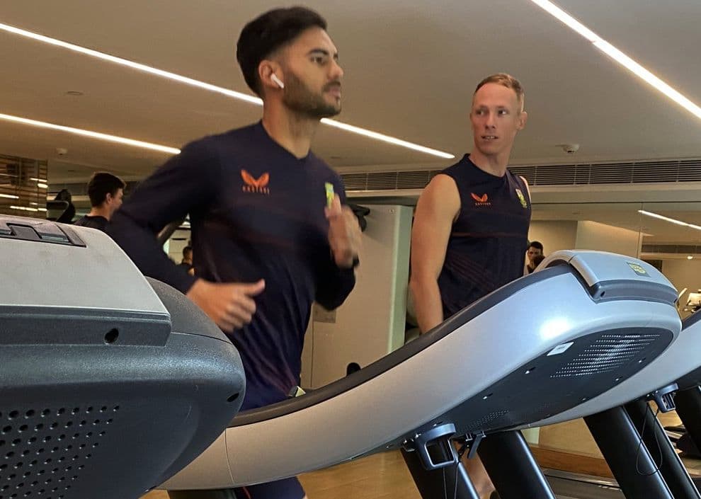 IND vs SA T20I: दक्षिण अफ्रीका के खिलाड़ियों ने पास किया कोविड टेस्ट, अभ्यास सत्र में जमकर बहाया पसीना