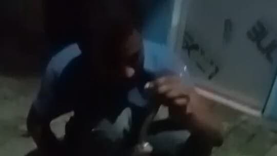 देवरिया में सांप के डंसने से युवक की हुई मौत, महादेव का अवतार हूं मुझे काटो कहकर खेलते हुए वीडियो हुआ वायरल