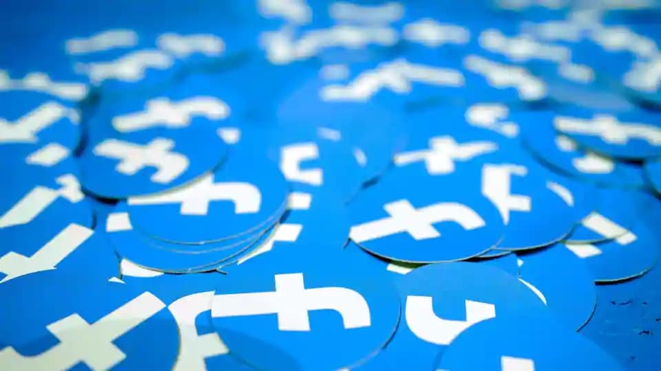 Facebook ला रहा मिनी सोशल नेटवर्क, आस-पास से जान-पहचान बनाने में करेगा आपकी मदद Facebook ला रहा मिनी सोशल नेटवर्क, आस-पास से जान-पहचान बनाने में करेगा आपकी मदद