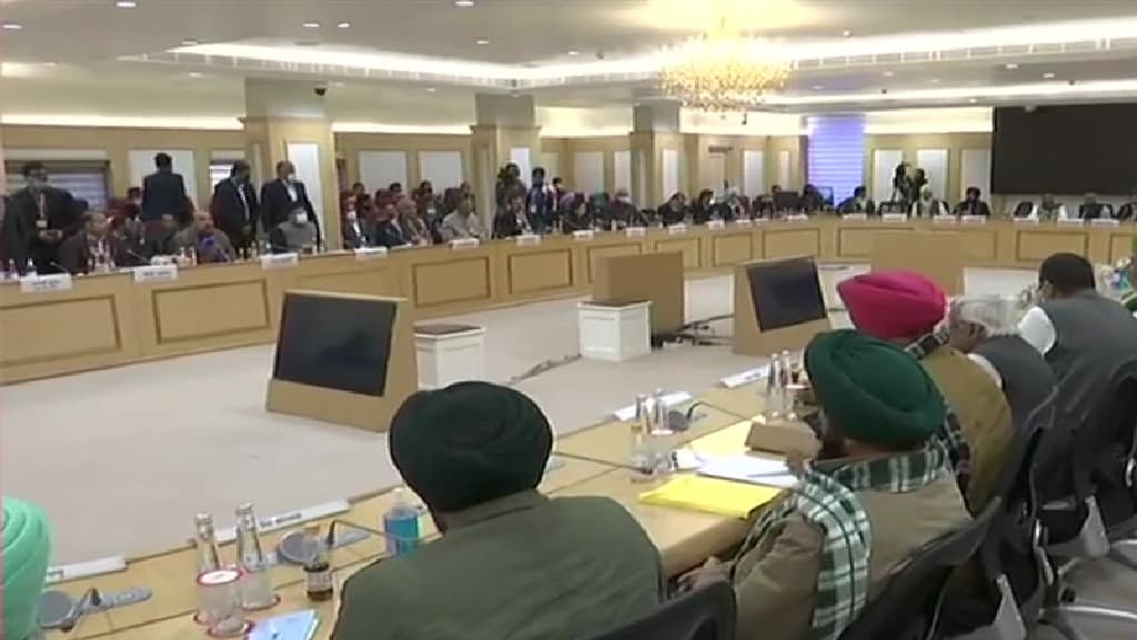Farmers Protest News : सरकार और किसानों के बीच एक बार फिर वार्ता विफल, तोमर बोले - 8 को बन सकती है बात