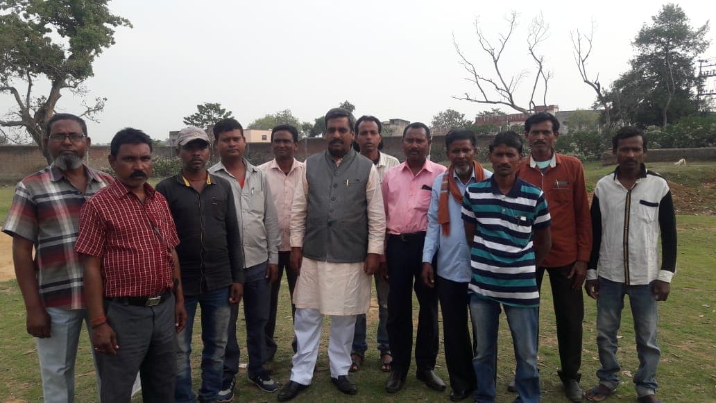 बिना ब्याज ट्रैक्टर दिलाने के नाम पर दो करोड़ से अधिक की कर ली निकासी, धनबाद, जामताड़ा के किसानों के नाम पर उठाया लोन