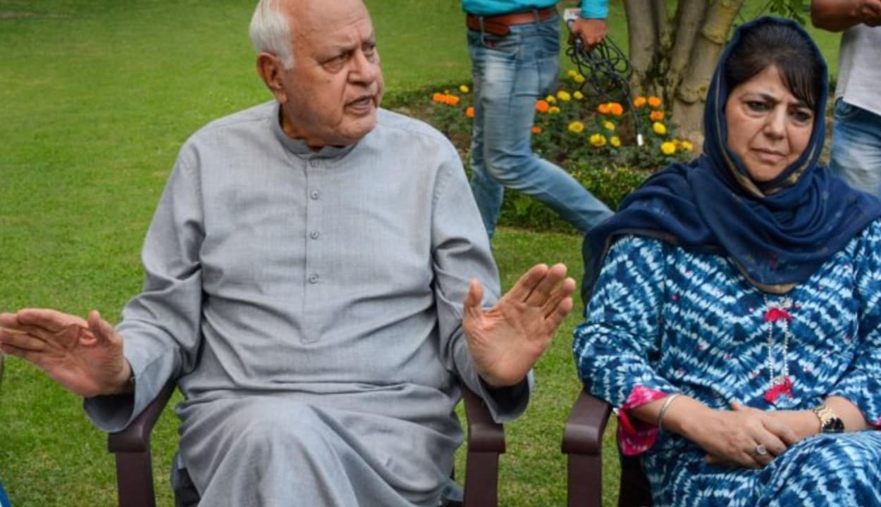 पीएम मोदी की सर्वदलीय बैठक में शामिल तो होंगे जम्मू-कश्मीर के नेता, मगर गुपकर गठबंधन उठा सकता है अनुच्छेद 370 का मुद्दा