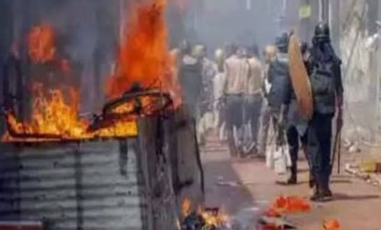 नालंदा में दो समुदाय के बीच हिंसक झड़प, उपद्रवियों ने जमकर की फायरिंग, छह से अधिक गाड़ी फूंके