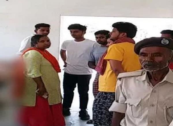 बिहार: लव मैरेज के बाद गला दबाकर पत्नी को मार डाला, फिर जो किया वो जानकर आप रह जायेंगे दंग