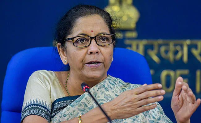 मूडीज का दावा- '20 लाख करोड़ की आर्थिक पैकेज से भी नहीं हल होगी सभी समस्याएं'