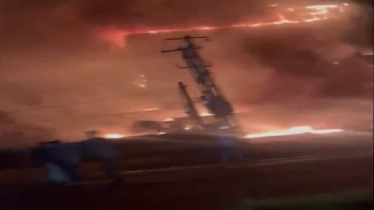 Gujarat News: जामनगर के होटल में भीषण आग, होटल में मौजूद सभी लोग सुरक्षित