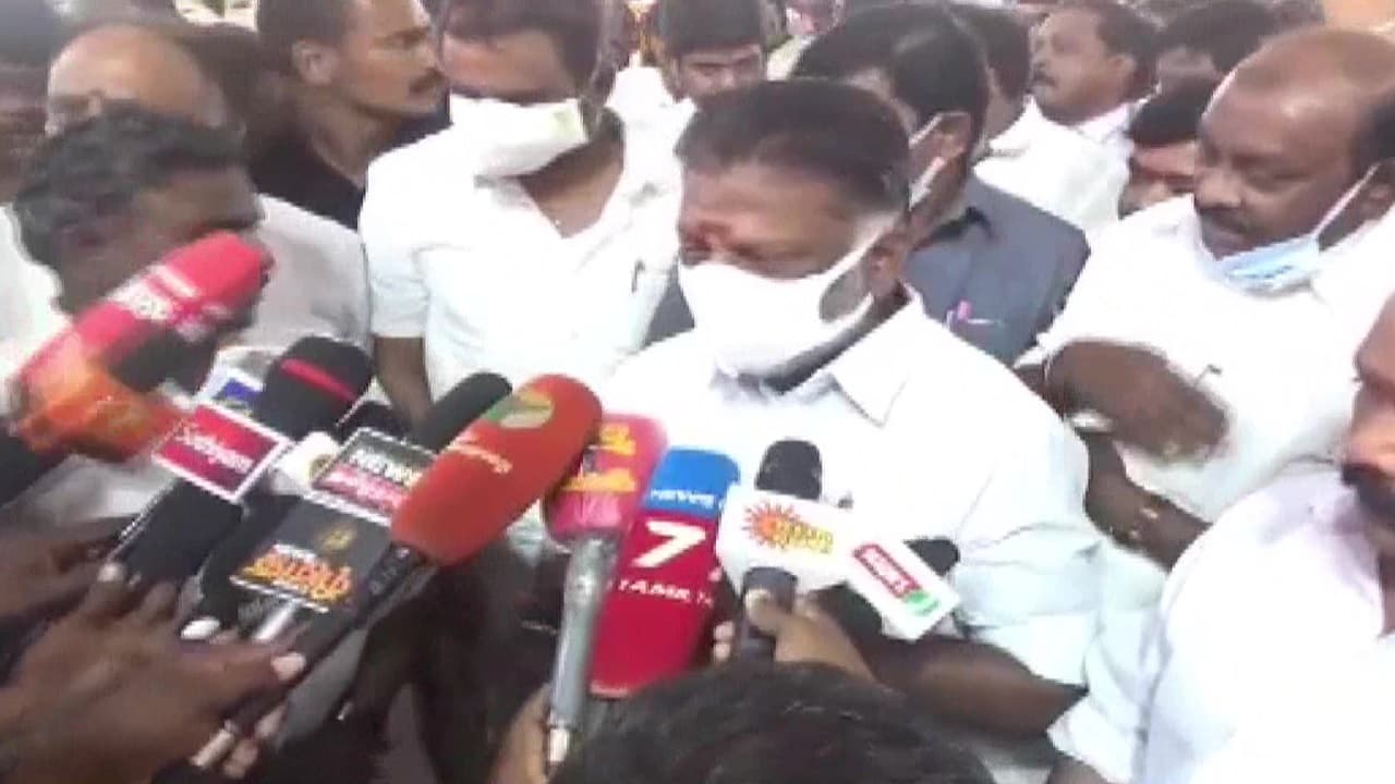 NEET Exam: नीट मुद्दे पर बोले तमिलनाडु के पूर्व सीएम पन्नीरसेल्वम, कांग्रेस-डीएमके इसके लिए जिम्मेदार