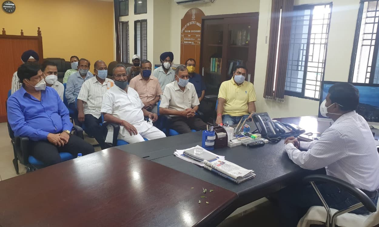 उद्योग के लिए जमीन की रजिस्ट्री फीस 6 गुना अधिक देने के बाद अड्डा की एनओसी पर फॉस्बेक्की ने उठाये सवाल