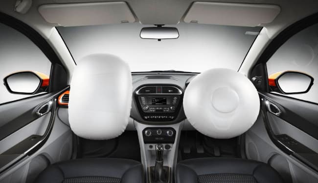 वाहनों में चालक की बगलवाली सीट के लिए अनिवार्य होगा एयरबैग, MORTH मंत्रालय ने दिया प्रस्ताव