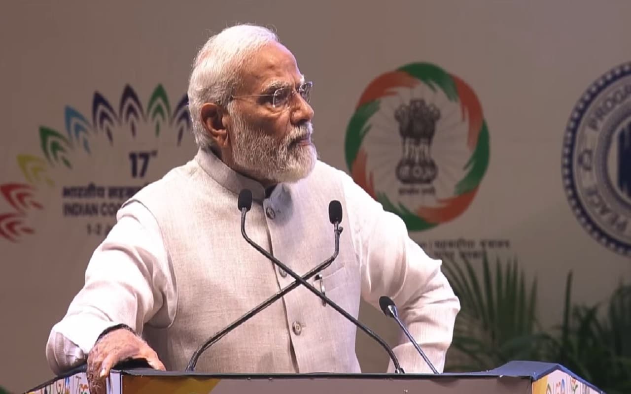 'कोई बिचौलिया नहीं, अब सीधे खातों में आते हैं पैसे', भारतीय सहकारी महासम्मेलन में बोले पीएम मोदी