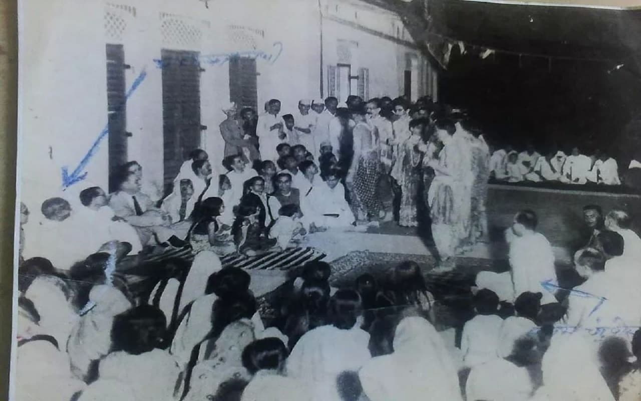 Gandhi Jayanti 2022 : झारखंड के विश्व प्रसिद्ध छऊ नृत्य के प्रशंसक थे महात्मा गांधी, 1937 में देखा था छऊ