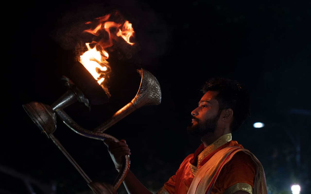 Kartik Purnima 2022: पलामू की कोयल नदी के तट पर गंगा महाआरती, जले 21 हजार दीये, देखें Pics