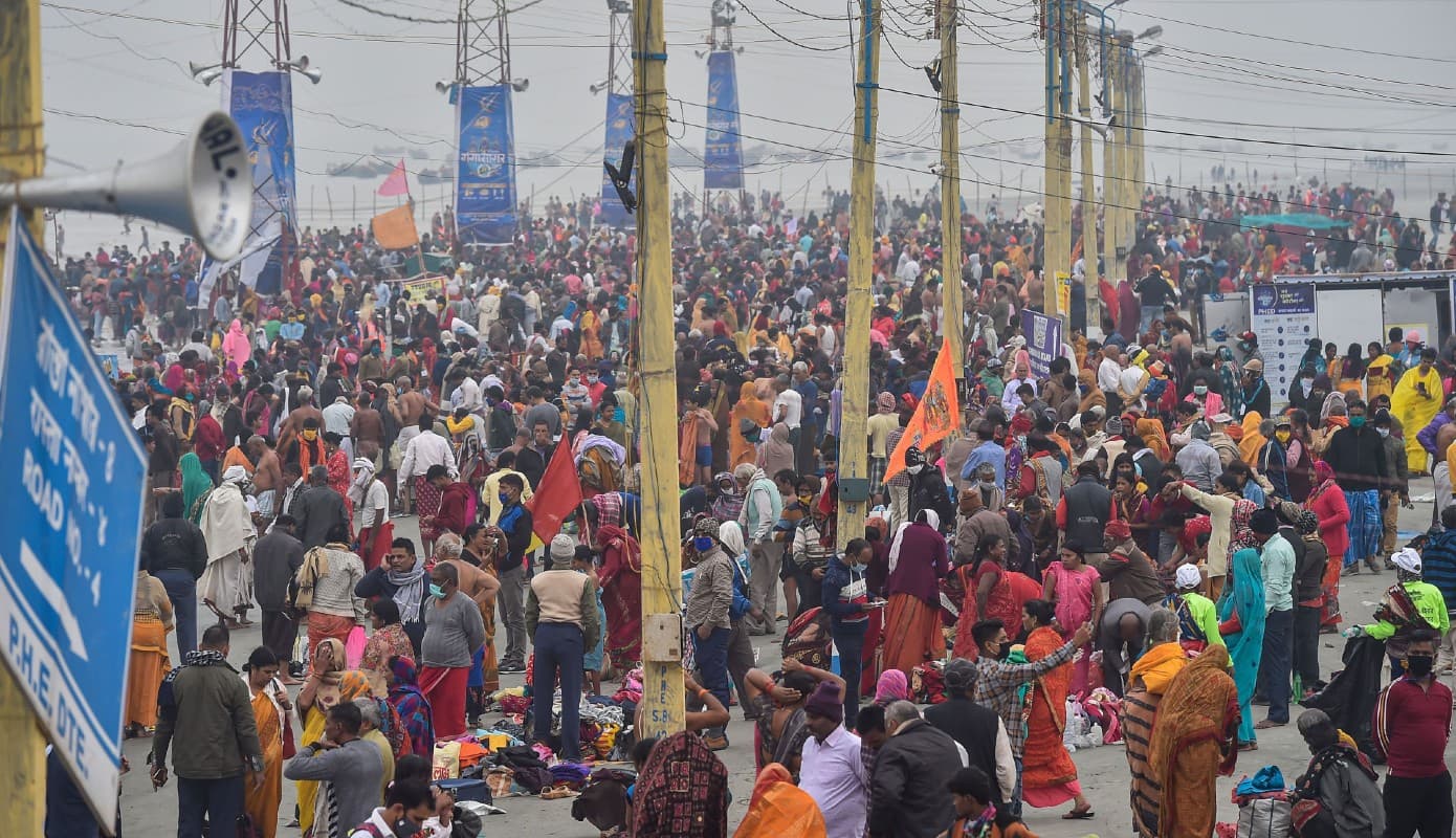 Gangasagar Mela 2023: मकर संक्रांति पर गंगासागर में डुबकी लगाने पर प्रयागराज की तरह नहीं कांपे श्रद्धालु