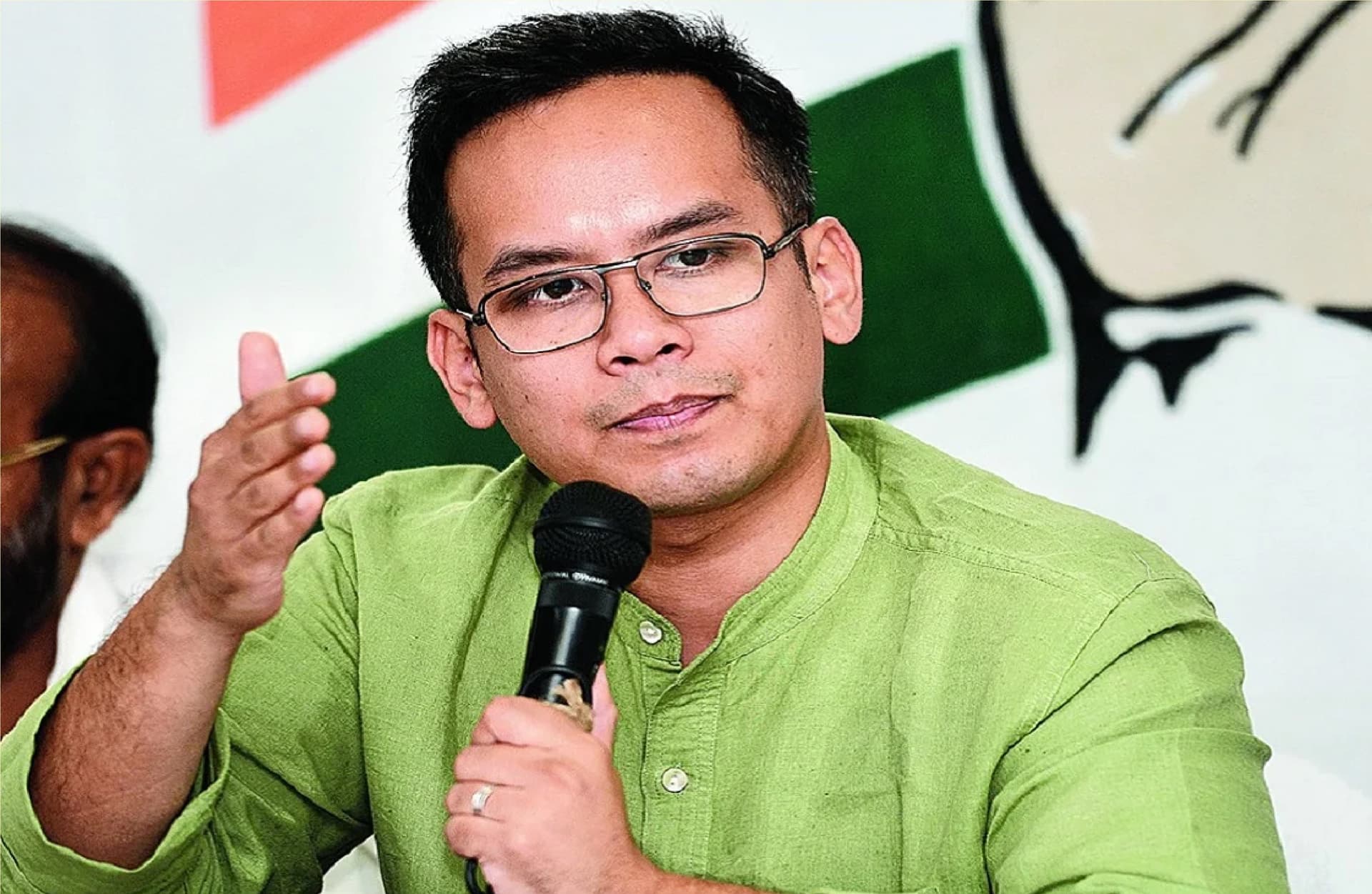 सीएए के विरोध में 50 लाख गमछा इकट्ठा करेगी कांग्रेस, असम में घोषणापत्र समिति के अध्यक्ष गौरव गोगोई ने किया ऐलान