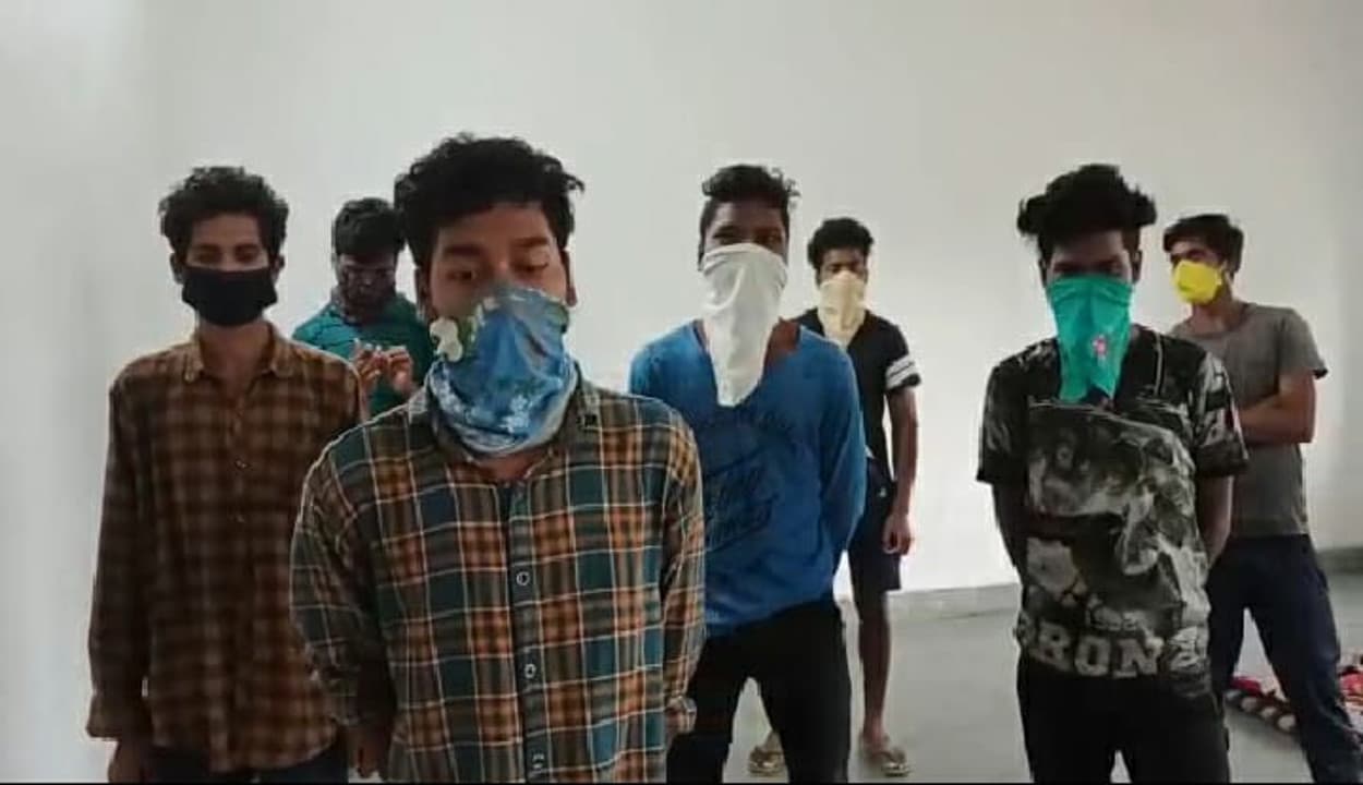 घाघरा कोरेंटिन सेंटर के 7 प्रवासी मजदूरों का 20 दिनों से सैंपल पेंडिंग, कहा- हमें जाने दें घर, खेती नहीं होगी, तो जीना होगा मुश्किल