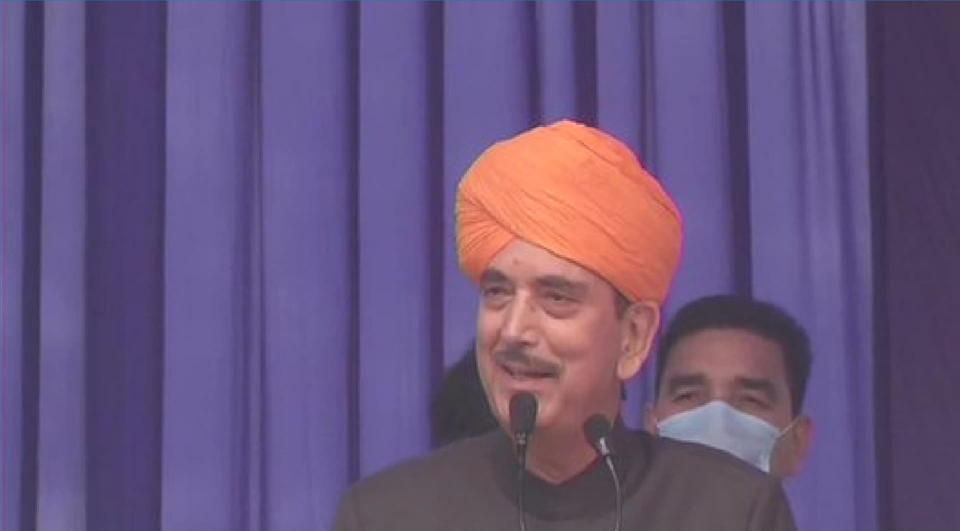 राज्यसभा से रिटायर हुआ हूं, राजनीति से नहीं : आजाद