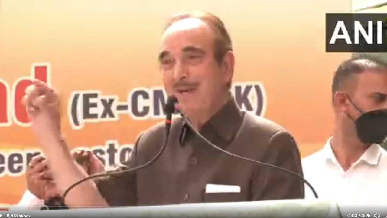 कश्मीरी पंडितों पर बोले गुलाम नबी आजाद, धर्म-जाति पर चौबीसों घंटे विभाजन पैदा कर सकते हैं सियासी दल