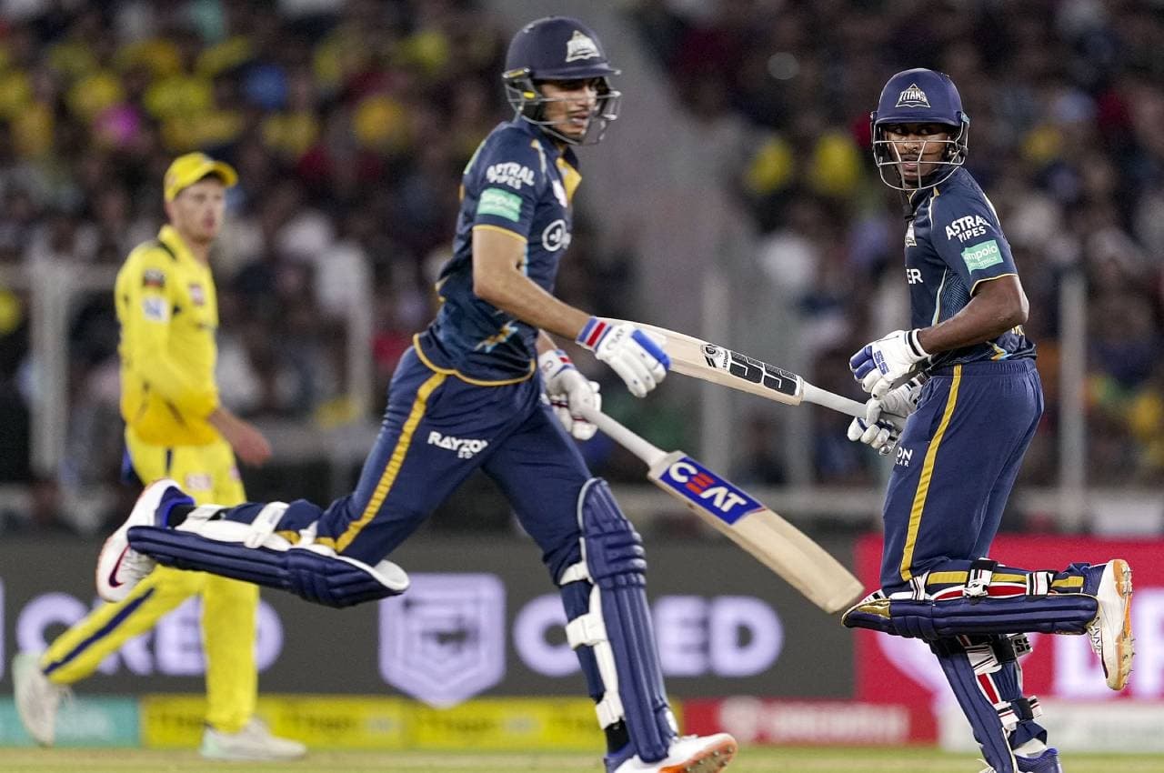 DC vs GT Playing XI: कई खिलाड़ियों का कटेगा पत्ता, जानिए किस प्लेइंग11 के साथ उतरेगी दिल्ली और गुजरात