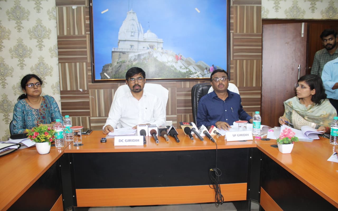 डुमरी उपचुनाव : करीब 3 लाख मतदाता 6 प्रत्याशियों के भाग्य का करेंगे फैसला, 373 मतदान केंद्रों पर होगी वोटिंग