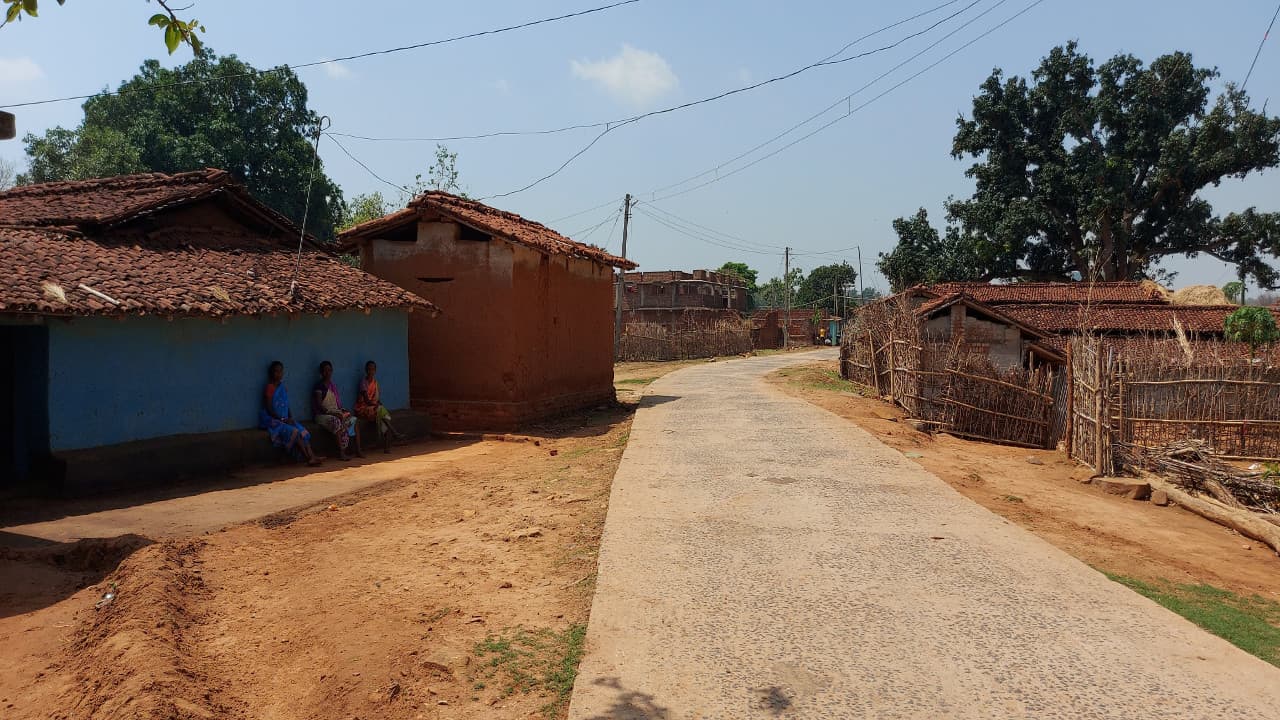 इनसे सीखें : जंगल और पहाड़ी के बीच बसे गिरिडीह के 4 गांव अब तक कोरोना संक्रमण से अछूता, जानें ग्रामीणों ने क्या अपनाये नियम