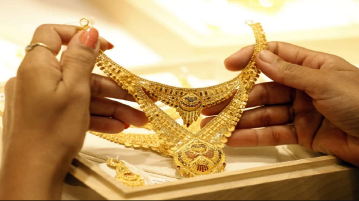Gold Price : सोने होने वाला है बहुत महंगा, खरीदारी से पहले जान लें ताजा भाव