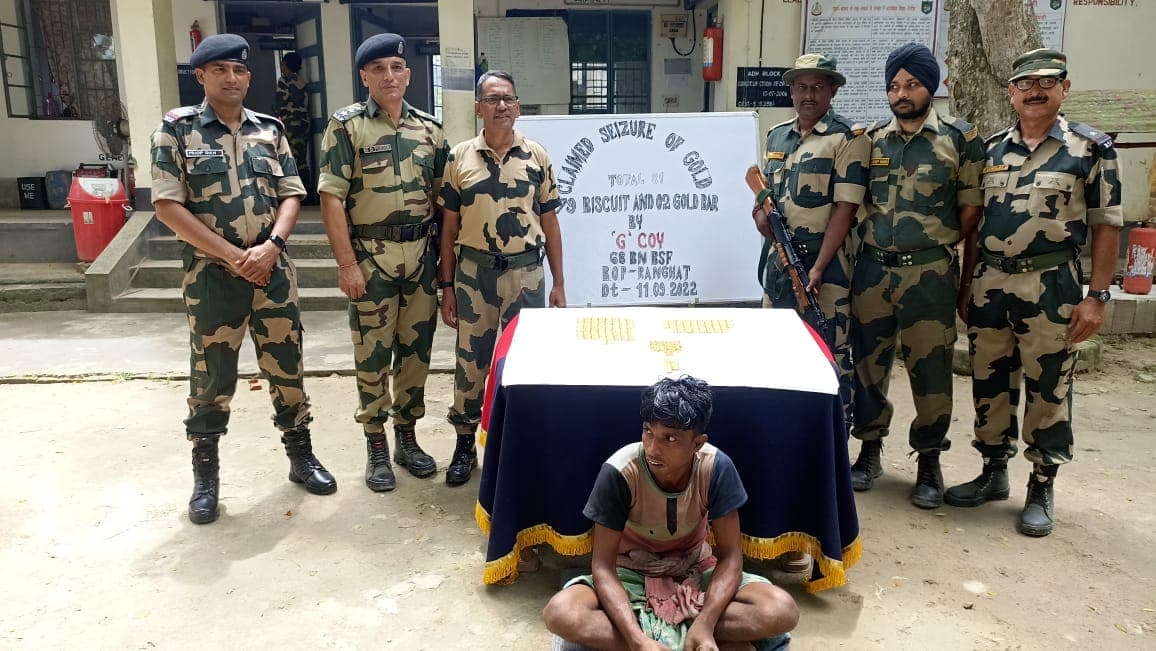 BSF को मिली बड़ी सफलता, 5 करोड़ के 81 सोने के बिस्किटों के साथ एक तस्कर पकड़ाया