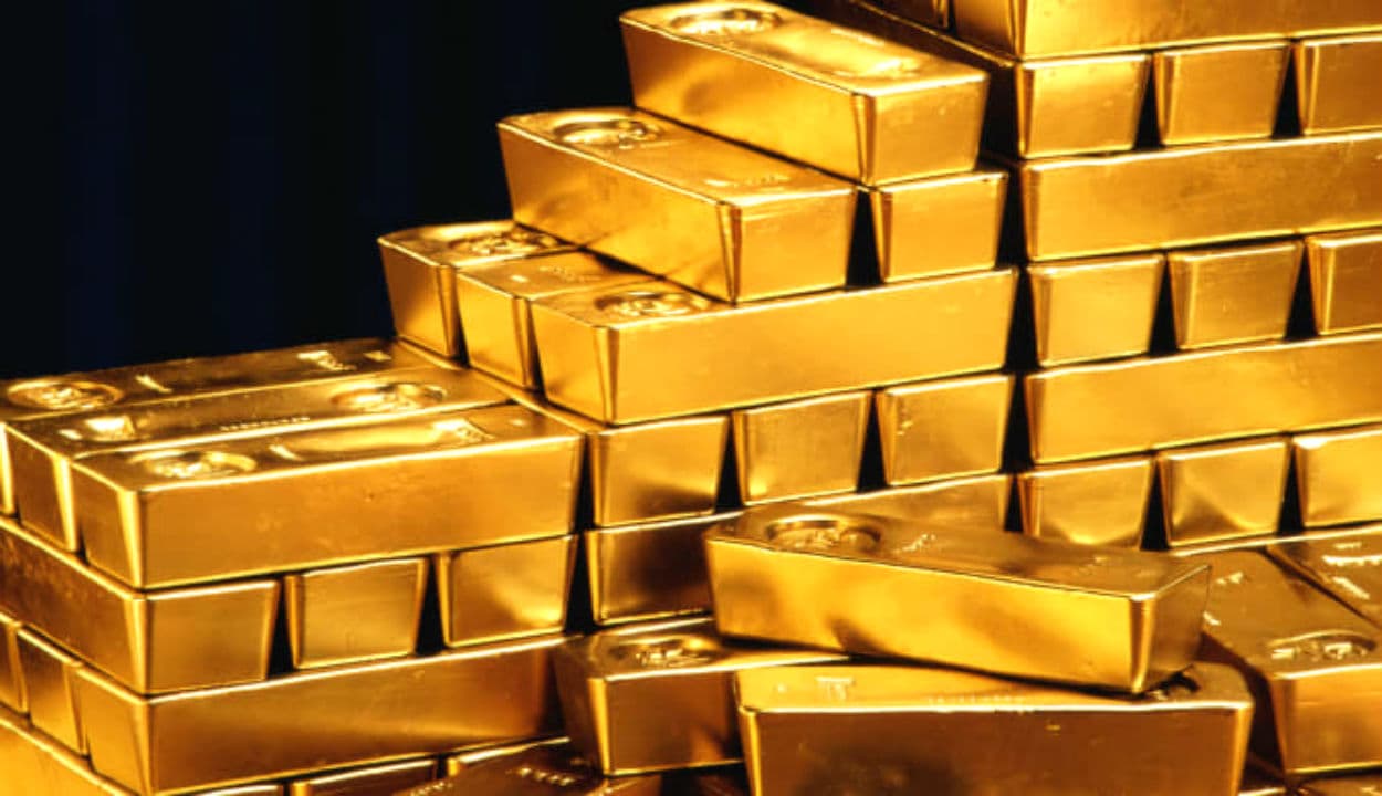 Gold Price Today : अब तक 11 हजार ज्यादा सस्ता हो गया है सोना, अभी और गिर सकता है दाम, जानिए आज का ताजा रेट