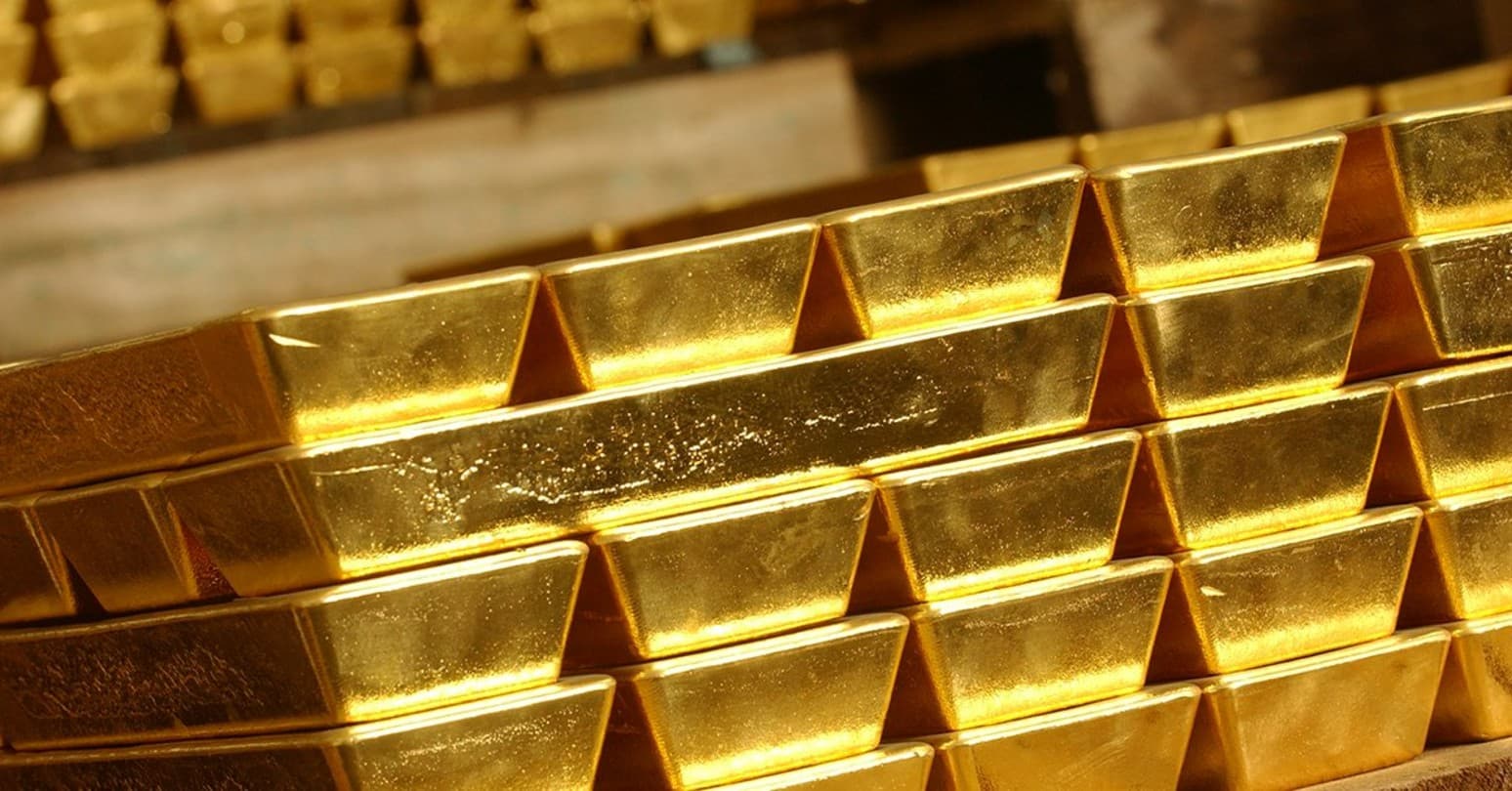Gold Rate: ढाई महीने के उच्चतम स्तर पर सोने का भाव, चांदी ने भी पकड़ी रफ्तार, जानें ताजा भाव