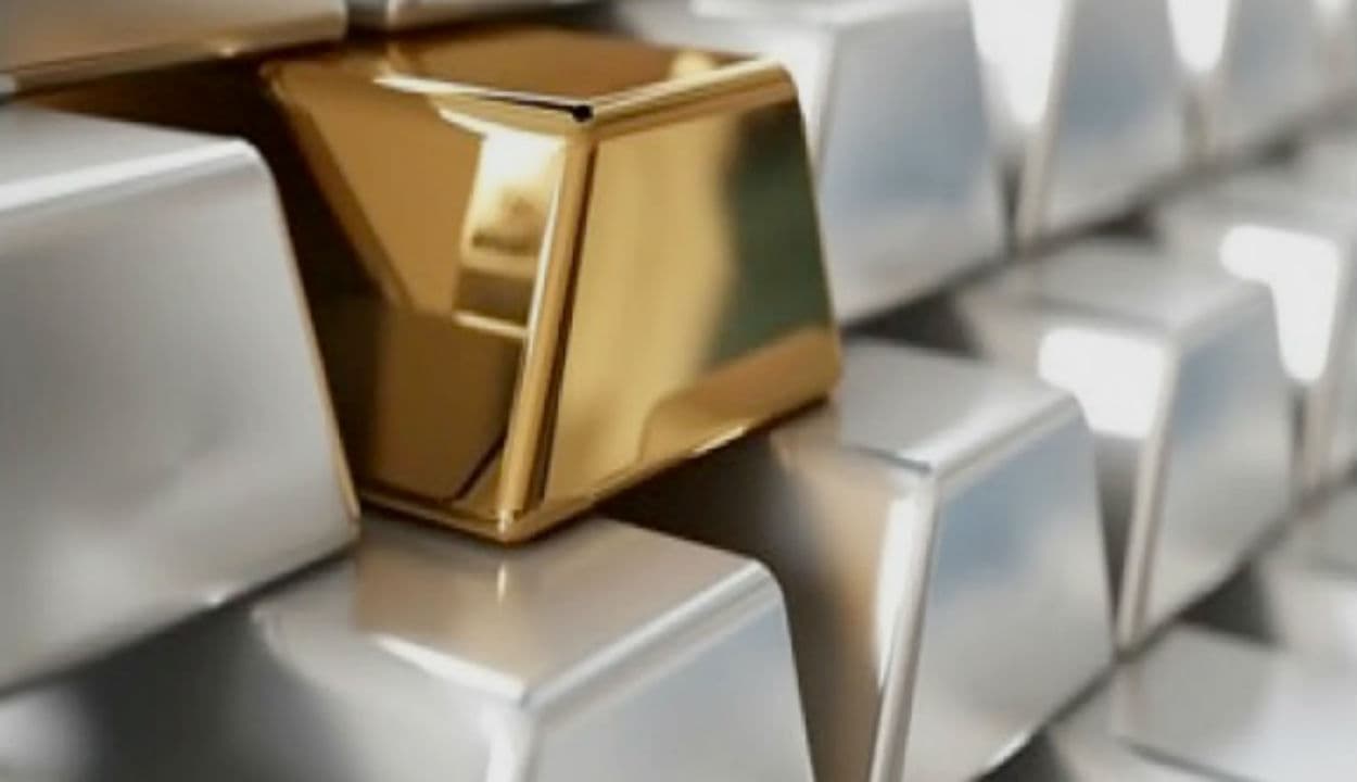 Gold Silver Rate: झारखंड में सोने के भाव में जबरदस्त गिरावट, चांदी के रेट में उछाल, जानें आज की कीमत