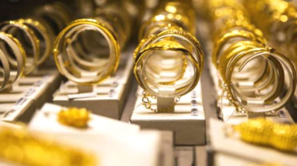Gold Price in Bihar: पटना में सोने की कीमतों में दर्ज की गई तेजी, खरीदारी करने से चेक करें आज का रेट