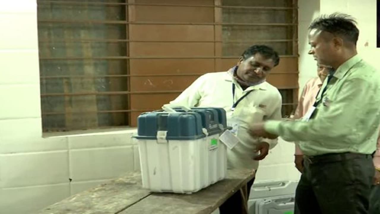 Gujarat Election 2022: गुजरात में दूसरे चरण का मतदान खत्म, जानिए कहां कितनी हुई वोटिंग?